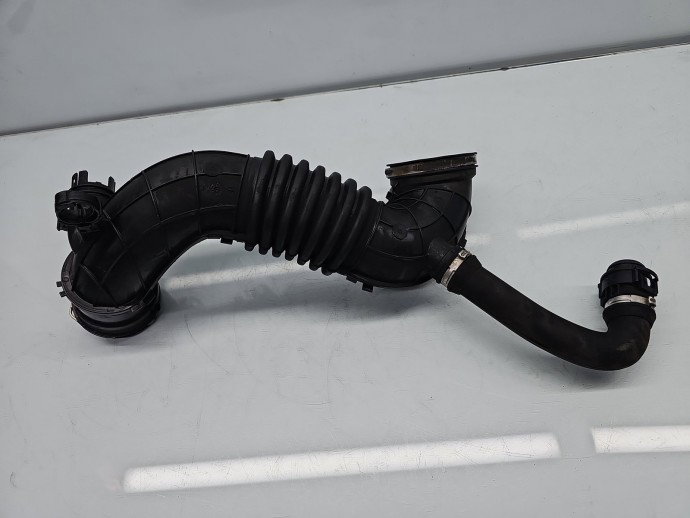 Tub admisie aer Bmw 1 (F20, F21) [Fabr 2011-2017] 586509 2.0 N47D20O1 120KW / 163CP