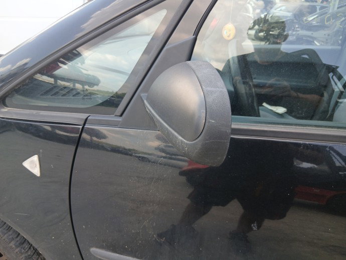 Oglinda stanga MITSUBISHI Colt [Fabr 2002-2013] NEGRU