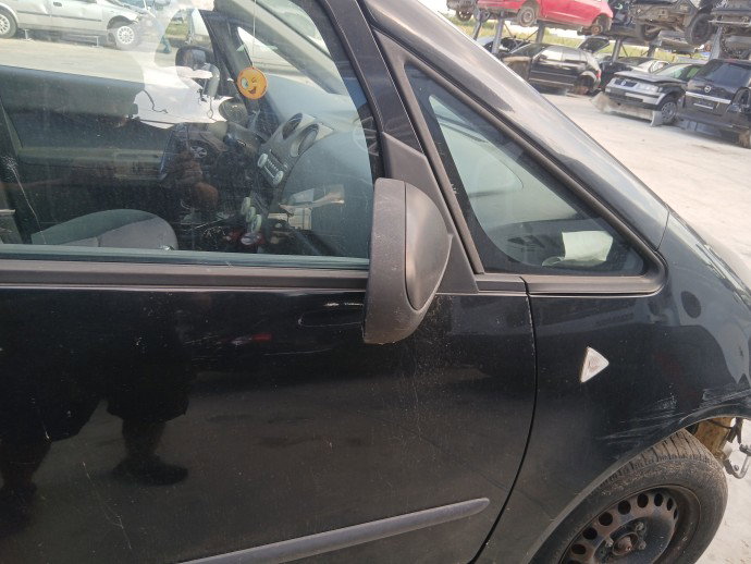 Oglinda dreapta MITSUBISHI Colt [Fabr 2002-2013] NEGRU