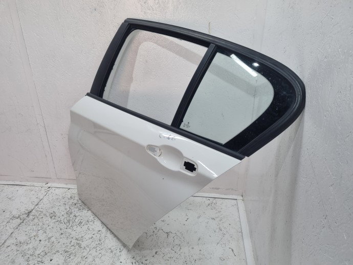Usa stanga spate Bmw 1 (F20) [Fabr 2011-2017] Hatchback Facelift 300 Alpinweiss III