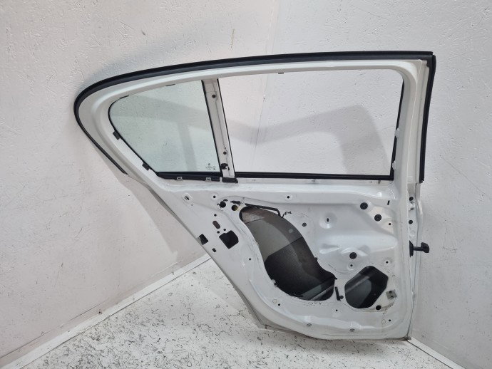 Usa stanga spate Bmw 1 (F20) [Fabr 2011-2017] Hatchback Facelift 300 Alpinweiss III