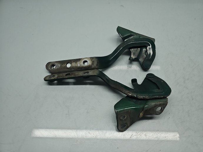Set balamale capota Mercedes Vito Autobus (W639) [Fabr 2003-2014] A6397500251