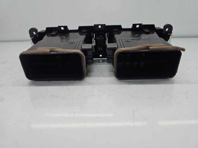 Grila aerisire centrala Mazda 6 (GJ1) [Fabr 2014-2021] GML8-6491X