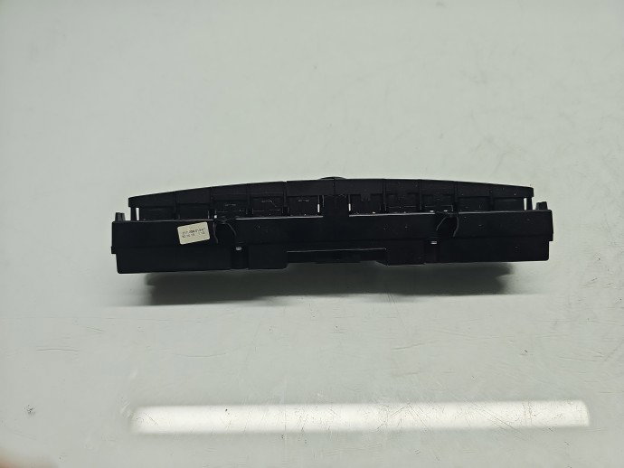 Butoane comenzi consola centrala Mercedes Vito Autobus (W639) [Fabr 2003-2014] A6398701110