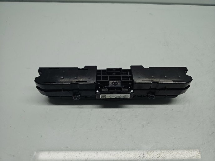 Butoane comenzi consola centrala Mercedes Vito Autobus (W639) [Fabr 2003-2014] A6398701110