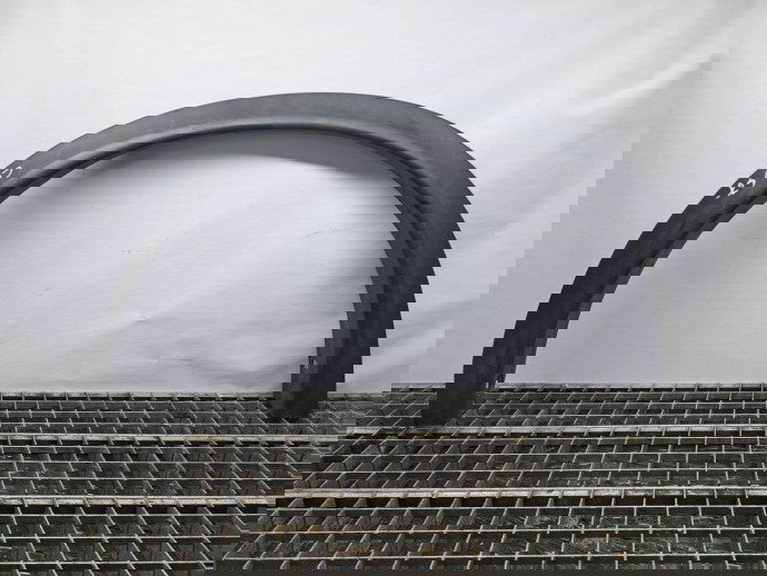 Ornament aripa stanga fata Nissan Juke [Fabr 2010-2014] Hatchback 63861-1KA6A