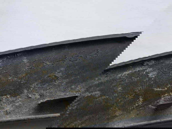 Ornament aripa stanga fata Nissan Juke [Fabr 2010-2014] Hatchback 63861-1KA6A