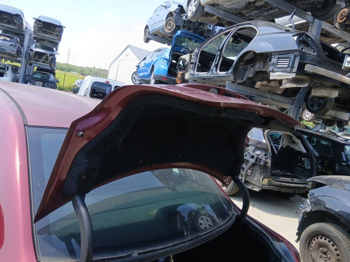 Capota portbagaj Toyota Avensis II (T25) [Fabr 2002-2008] Berlina ROSU