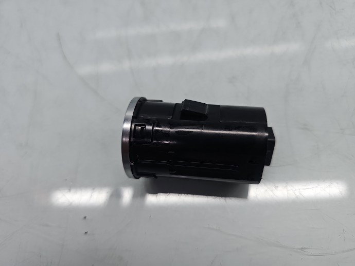 Buton START/STOP Mazda 6 (GJ1) [Fabr 2014-2021] GKL1-663S0-A