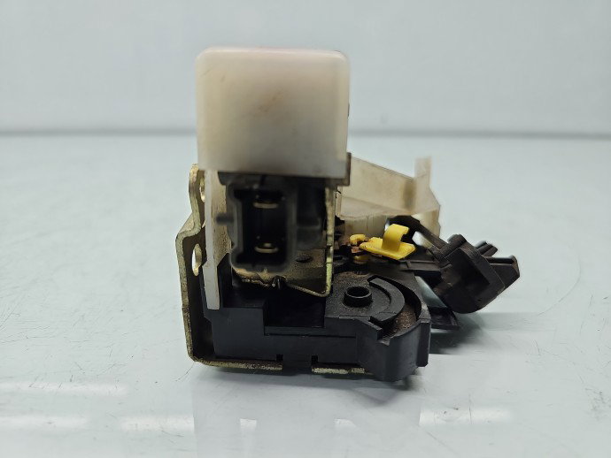 Broasca usa stanga fata Renault Clio 2 [Fabr 1998-2004] OEM