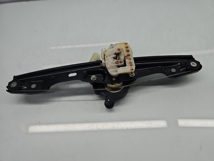 Macara electrica geam dreapta spate Bmw 1 (F20) [Fabr 2011-2017] Hatchback Facelift 7242556