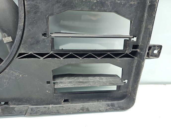 Electroventilator MITSUBISHI Colt [Fabr 2002-2013] 1350A071 1.3 Benz 135930 70KW / 95CP