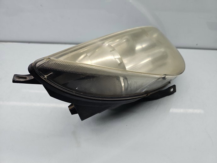Far dreapta MITSUBISHI Colt [Fabr 2002-2013] MR957354
