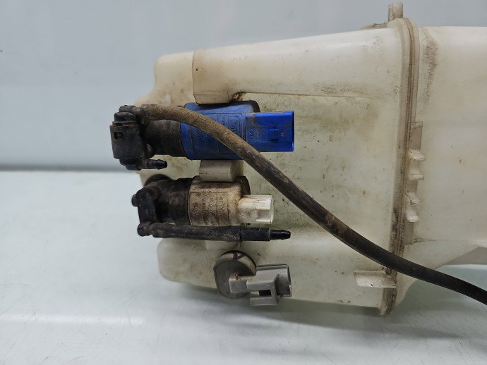 Vas lichid parbriz Volvo S60 II [Fabr 2010-2018] 31253218
