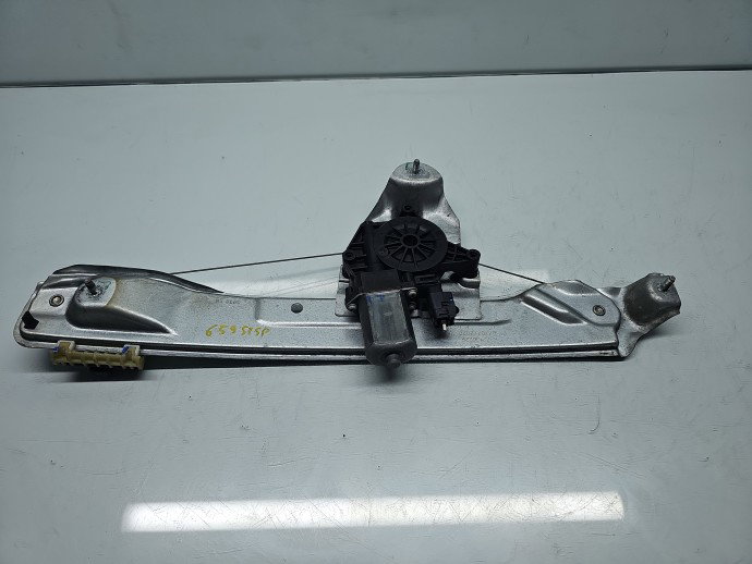 Macara electrica geam stanga spate Dacia Duster 2 [Fabr 2017-2023] SUV 827210622R