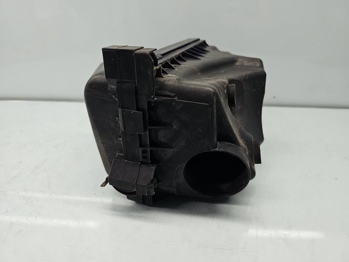 Carcasa filtru aer Toyota Avensis II (T25) [Fabr 2002-2008] OEM 2.0 1CD-FTV 85KW / 116CP