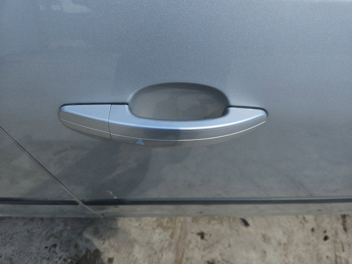 Maner usa dreapta fata Ford Focus C-Max [Fabr 2003-2007] Hatchback Moondust Silver