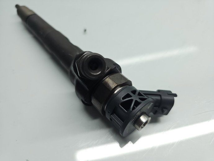 Injector LAND ROVER Range Rover Velar (L560) [Fabr 2019-2025] G4D3-9K546-AB 2.0 204DTH 132KW / 180CP