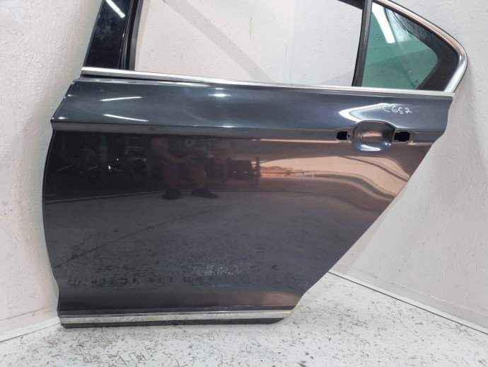 Usa stanga spate Volkswagen Passat B8 (3G2) [Fabr 2015-prezent] Sedan LB7R