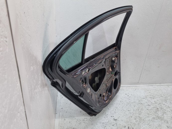 Usa stanga spate Volkswagen Passat B8 (3G2) [Fabr 2015-prezent] Sedan LB7R