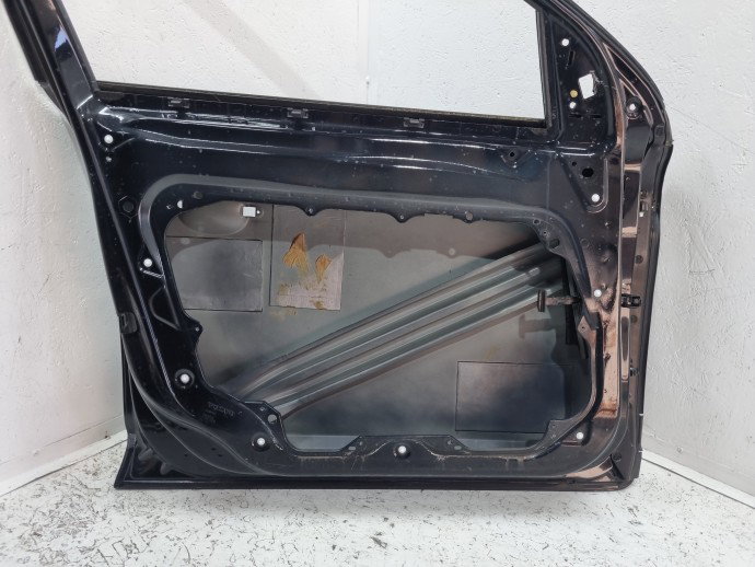 Usa stanga fata Volvo XC60 [Fabr 2008-2017] SUV 45200 Black Sapphire