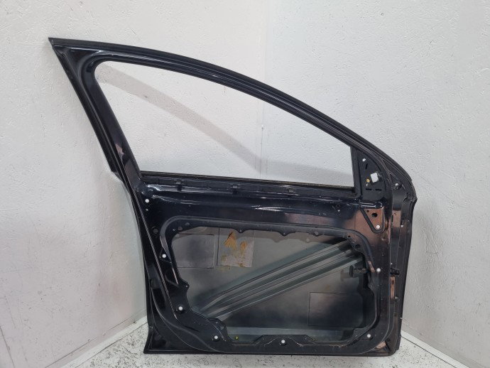 Usa stanga fata Volvo XC60 [Fabr 2008-2017] SUV 45200 Black Sapphire