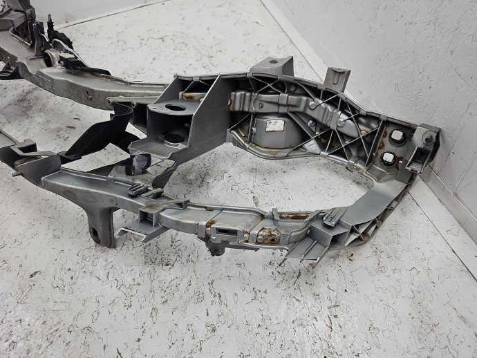 Trager Ford Focus C-Max [Fabr 2003-2007] Hatchback 3M51-8B041-AU