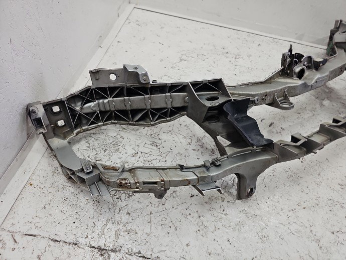 Trager Ford Focus C-Max [Fabr 2003-2007] Hatchback 3M51-8B041-AU