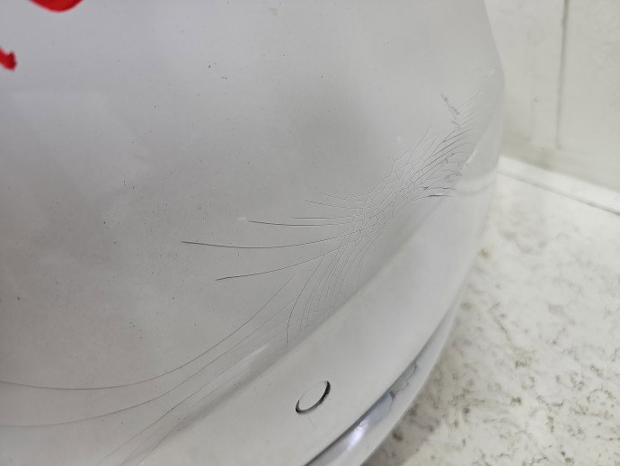 Bara spate AUDI A8 (4H) [Fabr 2010-2017] Berlina Sport LY9C