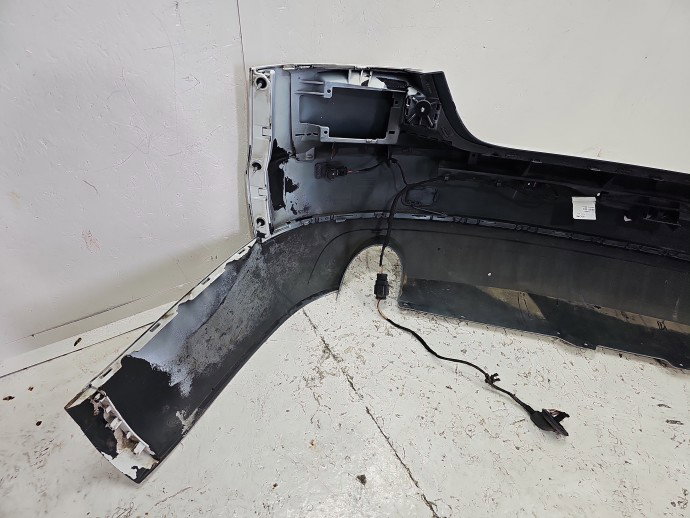 Bara spate AUDI A8 (4H) [Fabr 2010-2017] Berlina Sport LY9C