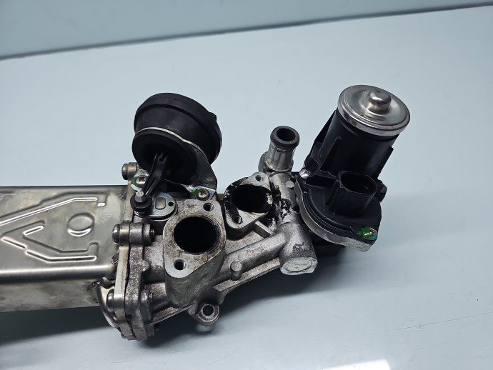 Racitor gaze Skoda Superb II (3T4) [Fabr 2008-2015] 03L131512CF 1.6 TDI CAYC 77KW / 105CP
