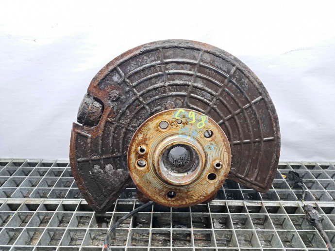 Fuzeta fata dreapta Mercedes Clasa ML (W163) [Fabr 1998-2005] OEM 2.7 CDI 612963  