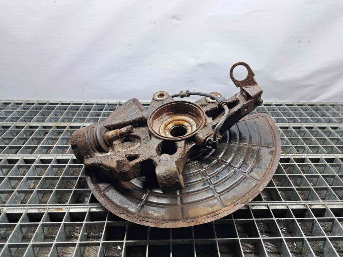 Fuzeta fata dreapta Mercedes Clasa ML (W163) [Fabr 1998-2005] OEM 2.7 CDI 612963  
