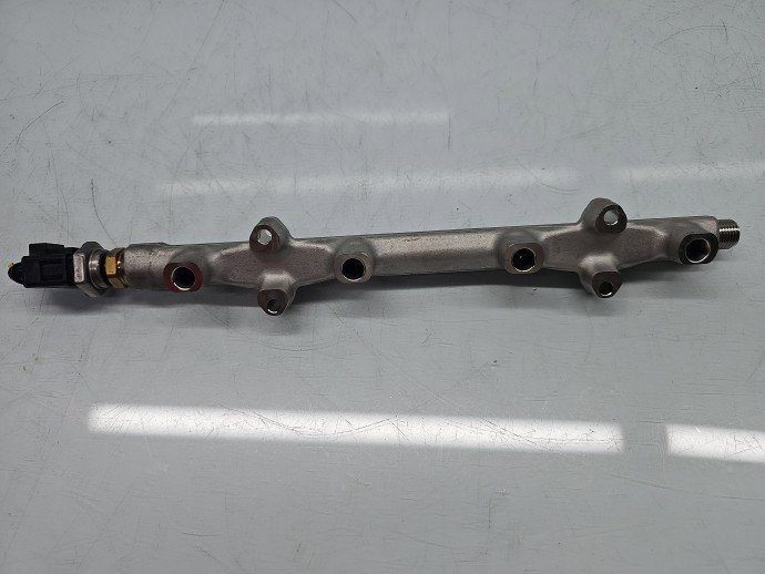 Rampa injectoare AUDI A3 (8YF) [Fabr 2020-2026] 05E133320B 1.5 TSI DXDE 85KW / 116CP