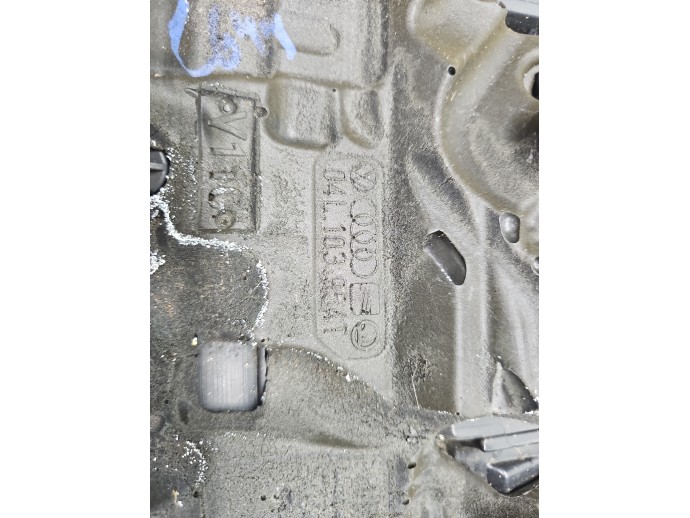 Capac motor AUDI A3 (8V1) [Fabr 2012-prezent] 04L103954T 1.6 TDI CRKB 81KW / 110CP