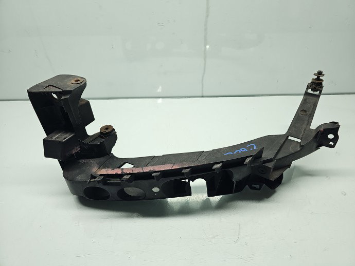 Suport far stanga AUDI A3 (8P1) [Fabr 2003-2012] Sportback S-line, Quattro 8P0805607