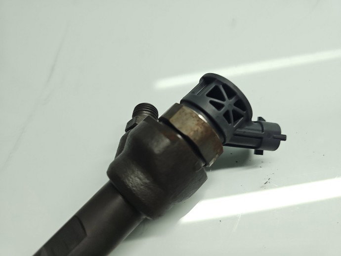Injector LAND ROVER Discovery Sport 4 [Fabr 2018-2022] G4D3-9K546-AB 2.0 204DTH 132KW / 180CP