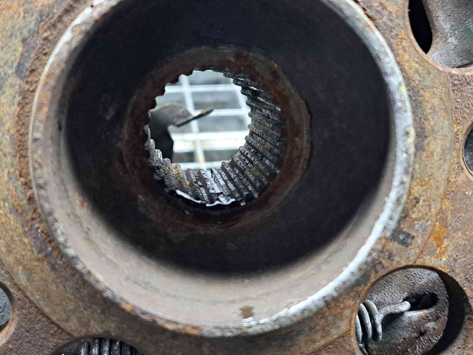 Fuzeta spate stanga Mercedes Clasa E (W211) [Fabr 2002-2009] OEM 3.0 CDI 642920 3.0 CDI 642920 165KW / 224CP - imagine 2