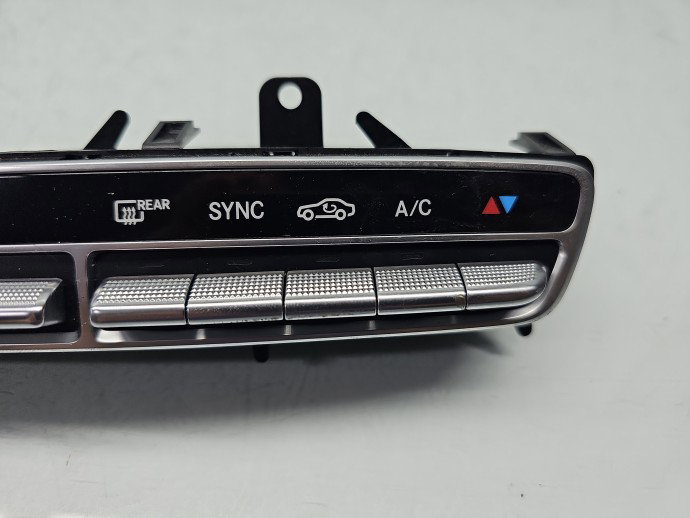 Panou comanda clima Mercedes Clasa C (W205) [Fabr 2014-prezent] A2059058105