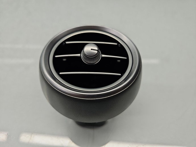 Grila aerisire centrala dreapta Mercedes Clasa C (W205) [Fabr 2014-prezent] A2058300301