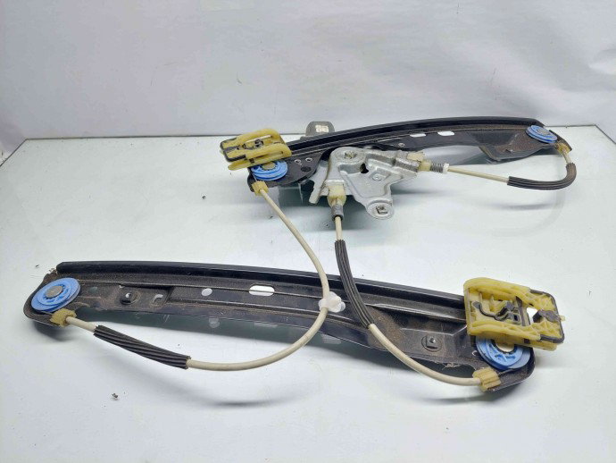 Macara electrica geam dreapta fata Opel Insignia A [Fabr 2008-2016] 1330457