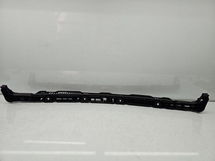Suport central bara spate Volkswagen Golf 7 (5G) [Fabr 2014-prezent] Hatchback 5G6807863