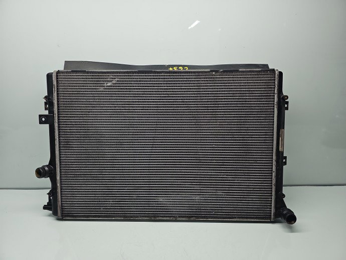 Radiator apa Volkswagen Tiguan (5N) [Fabr 2007-2016] 5N0121253F 2.0 TDI CBAB 103KW / 140CP