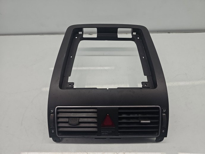 Grila aerisire centrala Volkswagen Touran (1T3) [Fabr 2010-2015] 1T2819728F