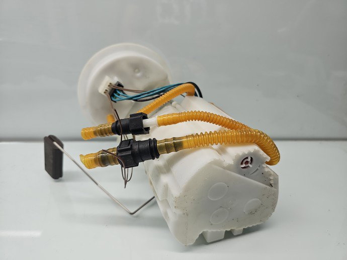 Pompa combustibil Bmw X1 (F48) [Fabr 2016-2022] 7300463-07 2.0 B48A20M0 141KW / 192CP