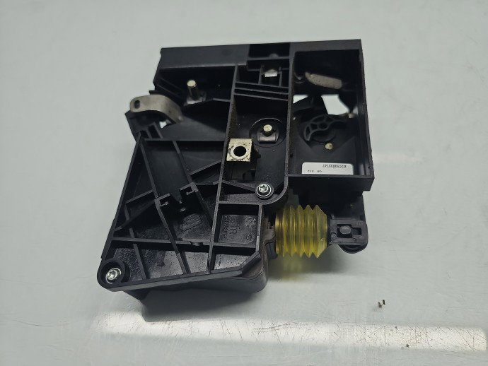Broasca usa dreapta spate Mercedes Vito Autobus (W639) [Fabr 2003-2014] A6397401335