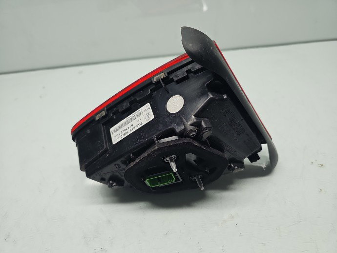 Stop haion dreapta Volkswagen Passat B8 (3G2) [Fabr 2015-prezent] Sedan 3G5945308J