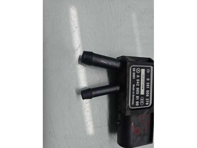 Senzor presiune Mercedes Vito Autobus (W639) [Fabr 2003-2014] A6429050100