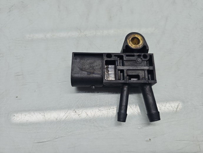 Senzor presiune Mercedes Vito Autobus (W639) [Fabr 2003-2014] A6429050100