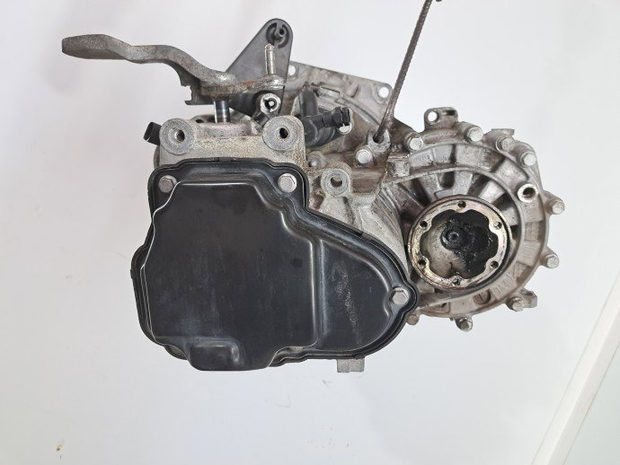Cutie viteze manuala 5 trepte Volkswagen Golf 6 (5K1) [Fabr 2009-2013] 1.6 TDI CAYC LHW 77KW / 105CP